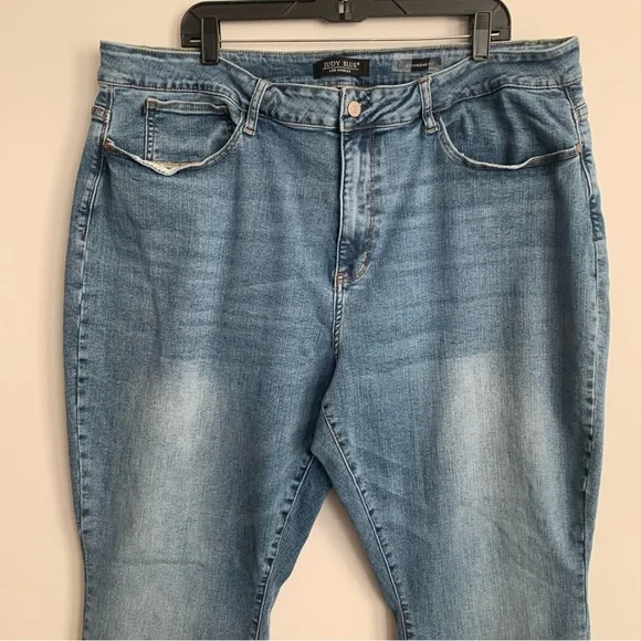 Judy Blue Boyfriend Fit High Waist Light Wash Jeans Size 24W - Picture 5 of 14